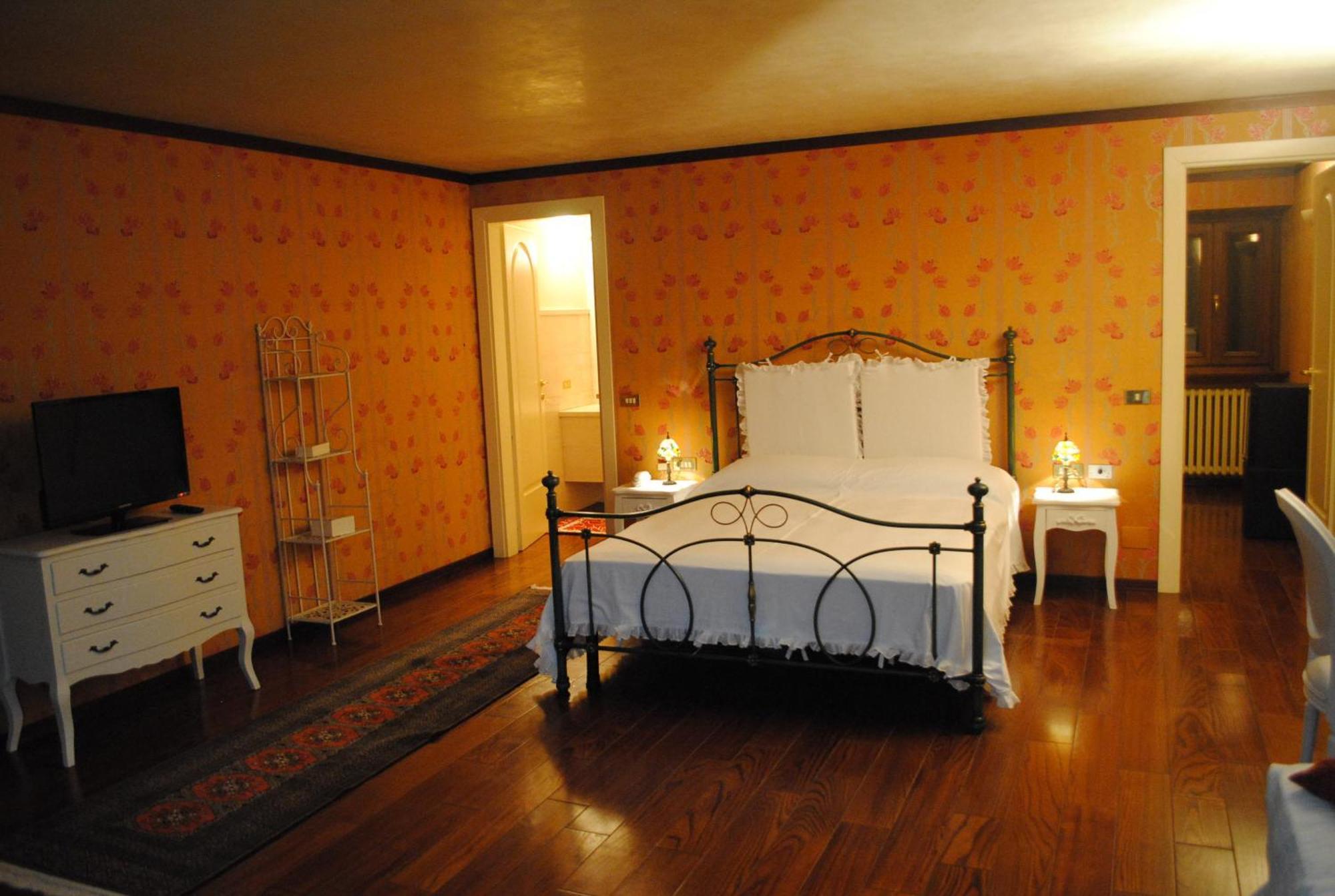 Hotel Locanda San Giacomo Agliano Terme Room photo
